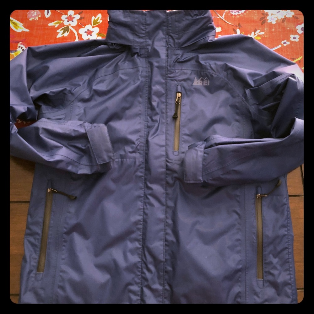 Boys REI Size 8 Rain Jacket